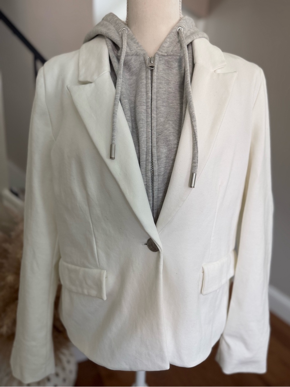 Evereve White Single-Button Tailored Twofer Blazer